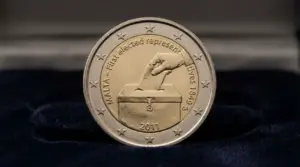 Moneta commemorativa da 2 euro Malta 2011 con urna elettorale in rilievo